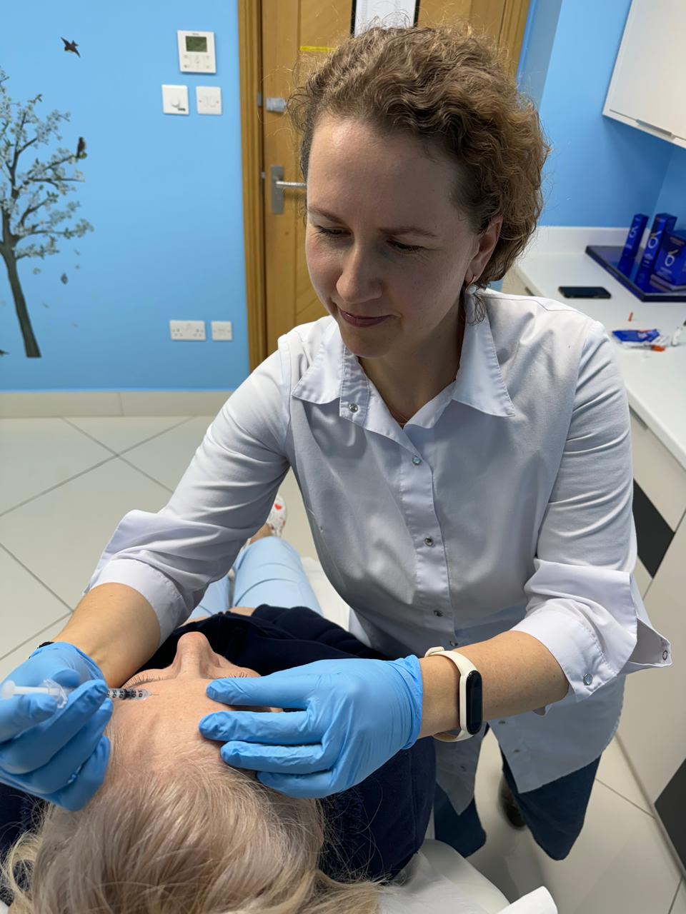 Neurology consultant attending to a patient at SW11 Medical Clinic